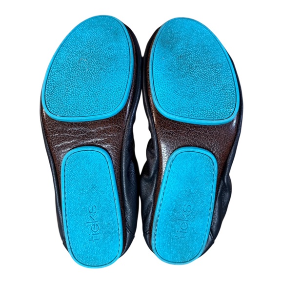 Tieks Matte Black Leather Flats with Turquoise Soles Women’s Size 9 - Picture 7 of 8